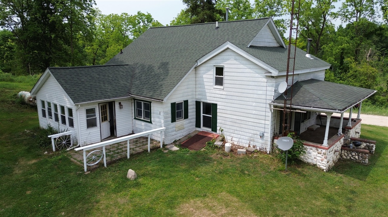 17281 Ely Road Manchester, MI 48158 - Photo 4 of 90