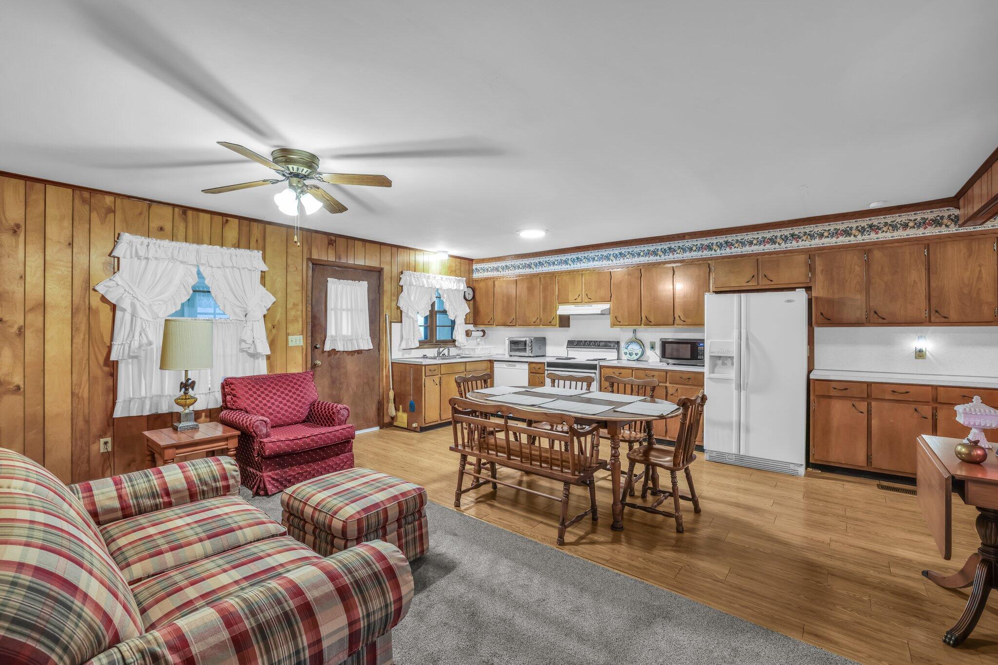 376 Pond Springs School Road Chickamauga, GA 30707 - Photo 10 of 25 18-web-or-mls-376-pond-springs-rd