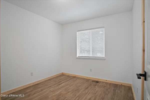 $599,000 | 6933 West Tesemini Drive, Spirit Lake, ID 83869