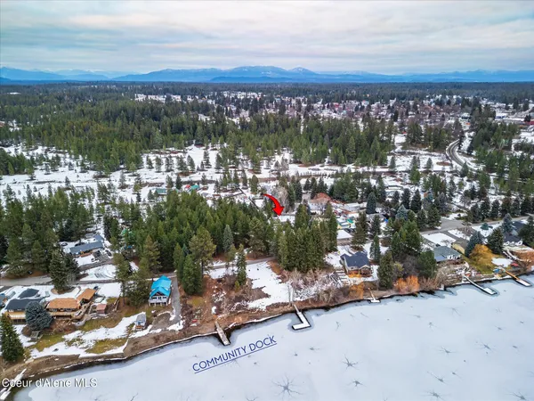 $599,000 | 6933 West Tesemini Drive, Spirit Lake, ID 83869
