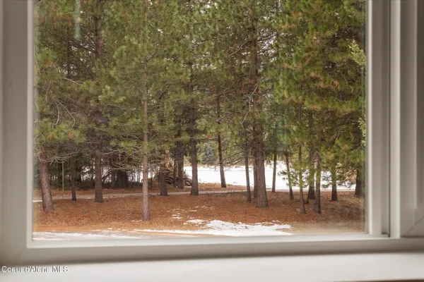 $599,000 | 6933 West Tesemini Drive, Spirit Lake, ID 83869