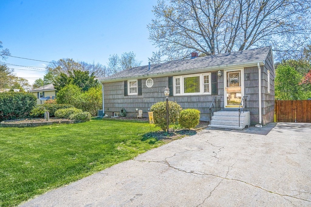 10 Hallett Road Framingham, MA 01701 - Photo 1 of 39 Gallery Image 1