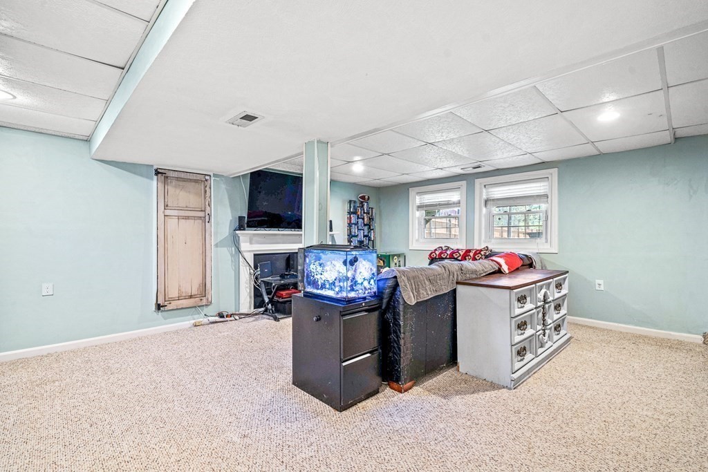 10 Hallett Road Framingham, MA 01701 - Photo 29 of 39 Gallery Image 29