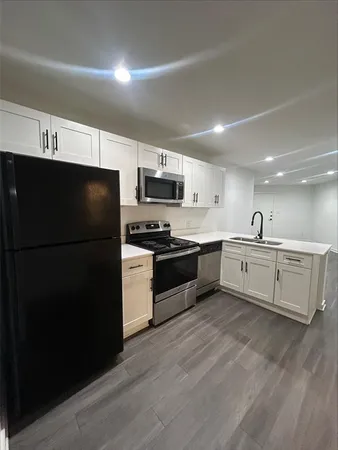 $895 | 321 East 8th Street, Unit 102, Dallas, TX 75203