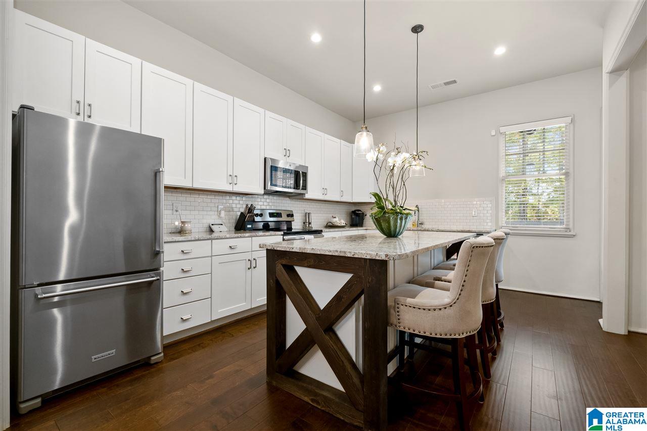 623 Rumble Avenue Birmingham, AL 35213 - Photo 10 of 35