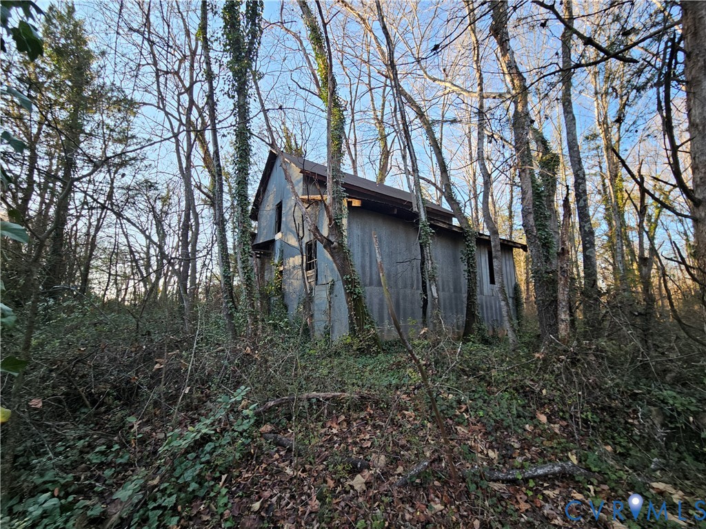 0 Physic Spring Road Dillwyn, VA 23936 - Photo 15 of 17 a backyard of a house with lots of green space