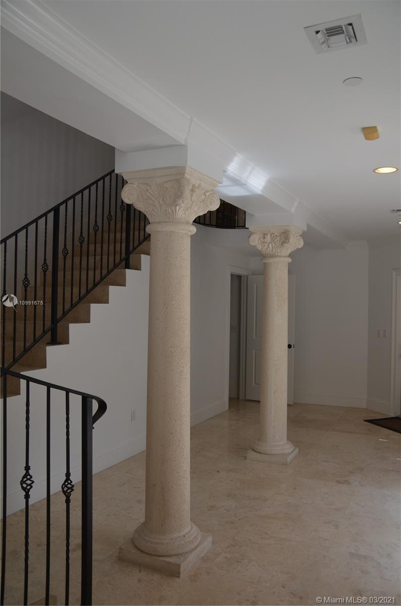 3471 Main Highway, Unit 928 Miami, FL 33133 - Photo 2 of 53