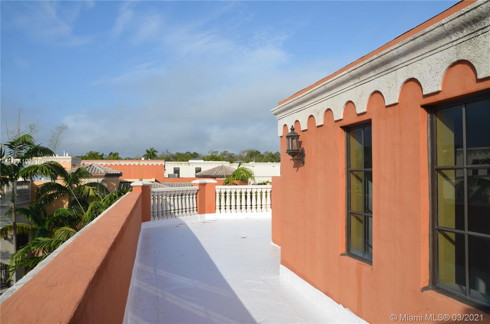 3471 Main Highway, Unit 928 Miami, FL 33133 - Photo 17 of 53