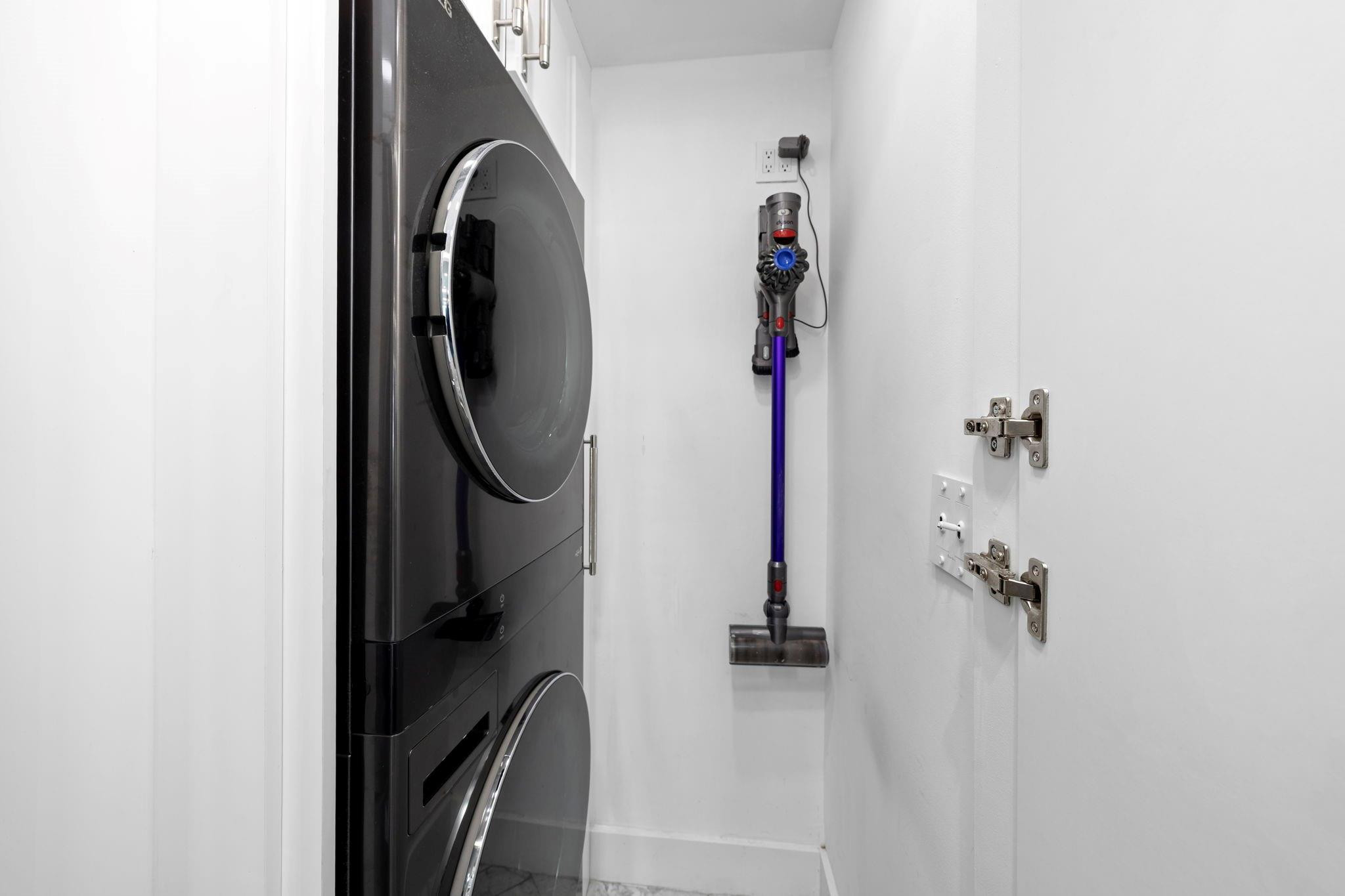 124 11th Street Miami Beach, FL 33139 - Photo 14 of 93 Photo 14