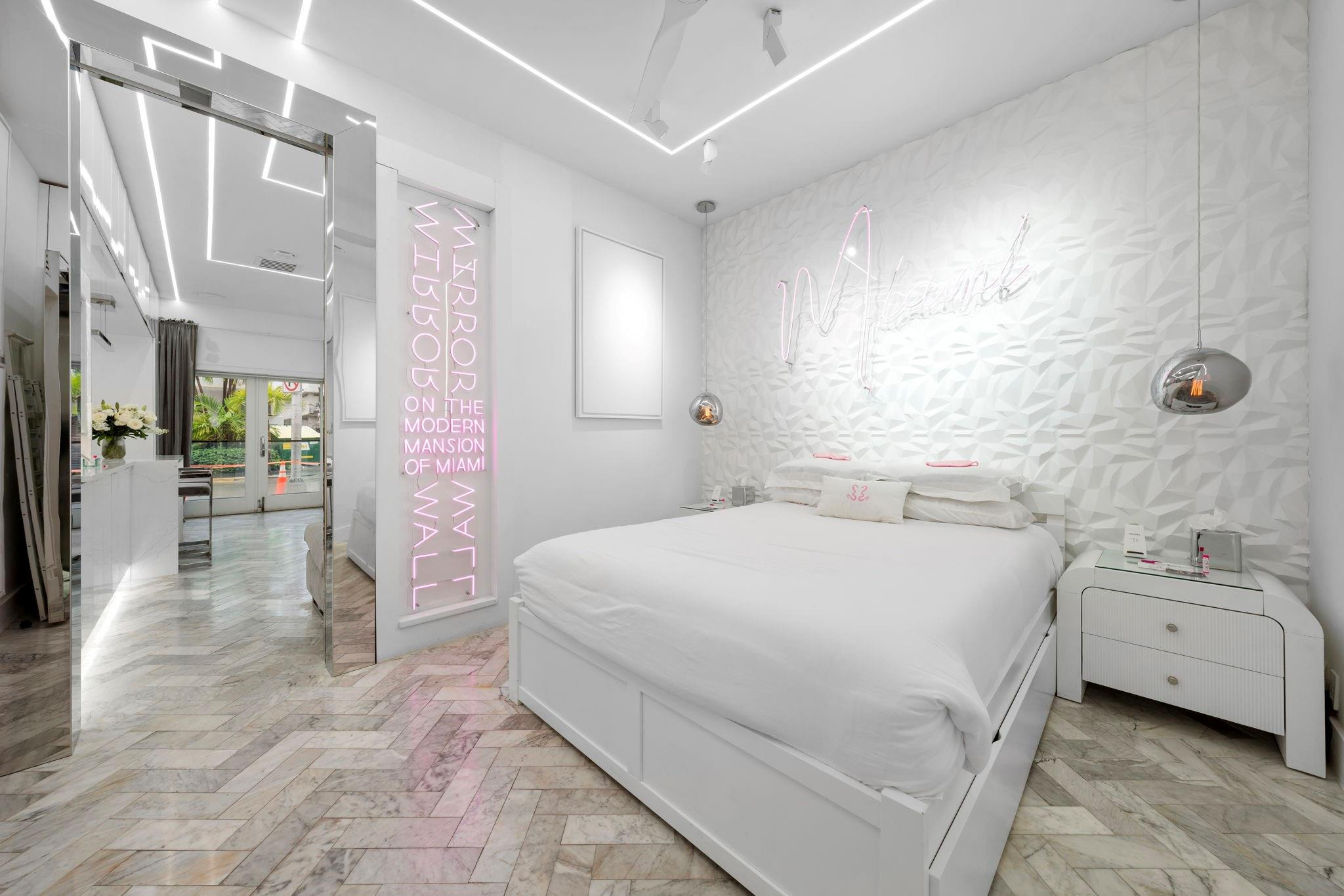 124 11th Street Miami Beach, FL 33139 - Photo 19 of 93 Photo 19