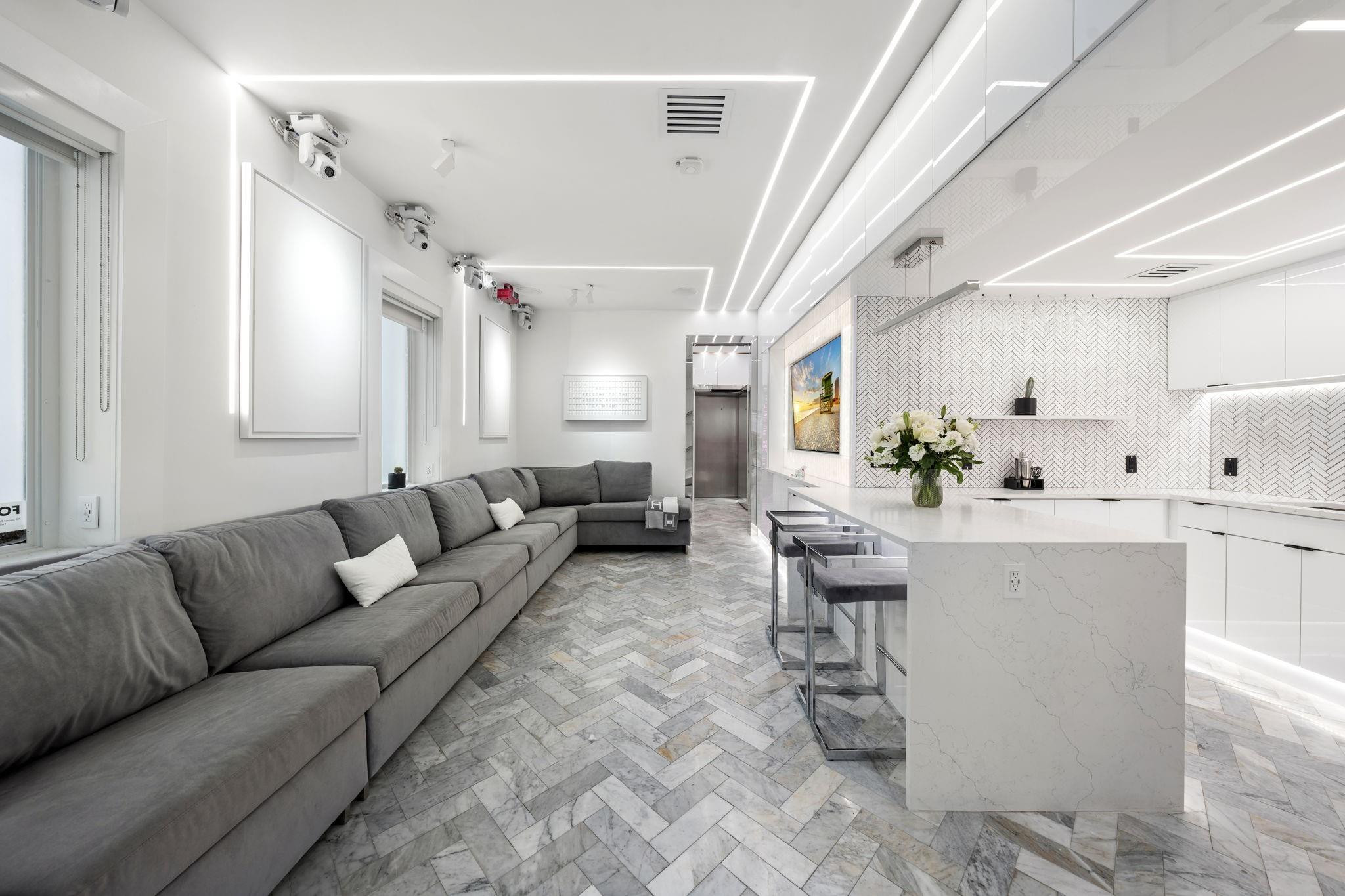 124 11th Street Miami Beach, FL 33139 - Photo 22 of 93 Photo 22