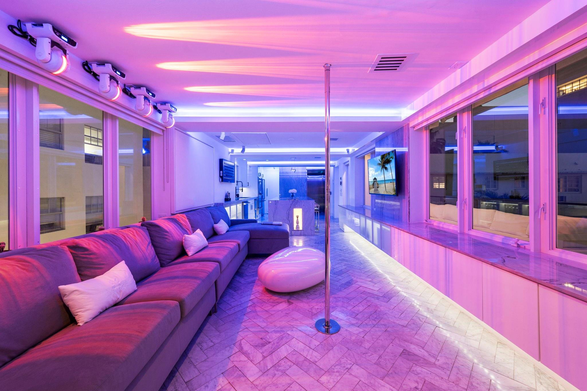 124 11th Street Miami Beach, FL 33139 - Photo 35 of 93 Photo 35