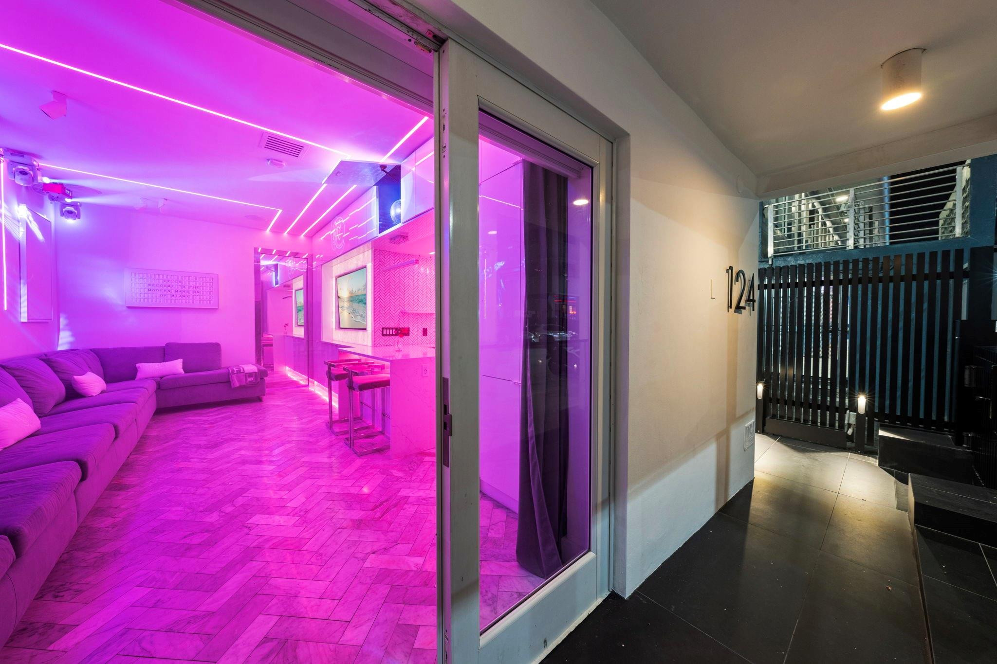 124 11th Street Miami Beach, FL 33139 - Photo 49 of 93 Photo 49