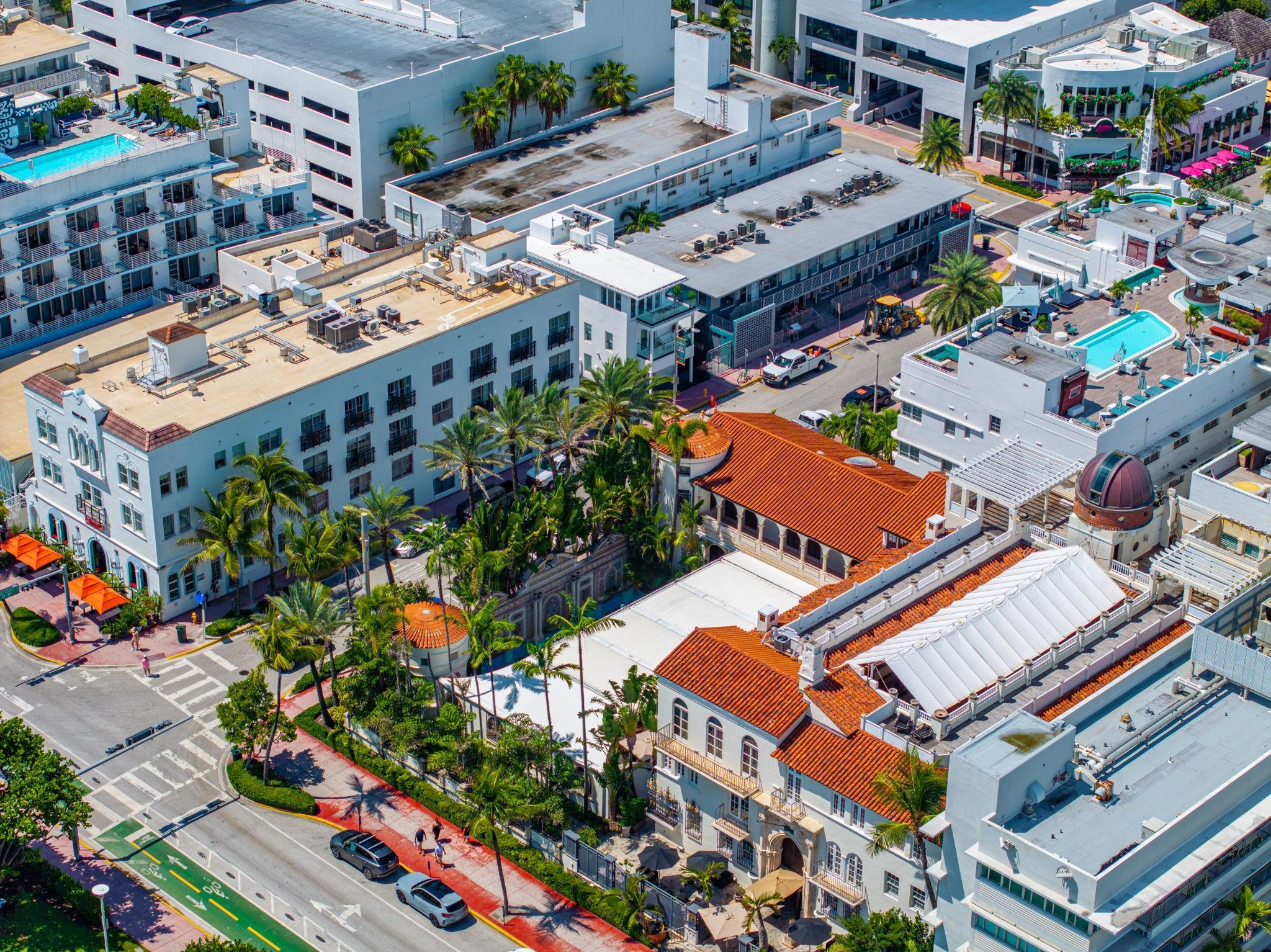 124 11th Street Miami Beach, FL 33139 - Photo 70 of 93 Photo 76