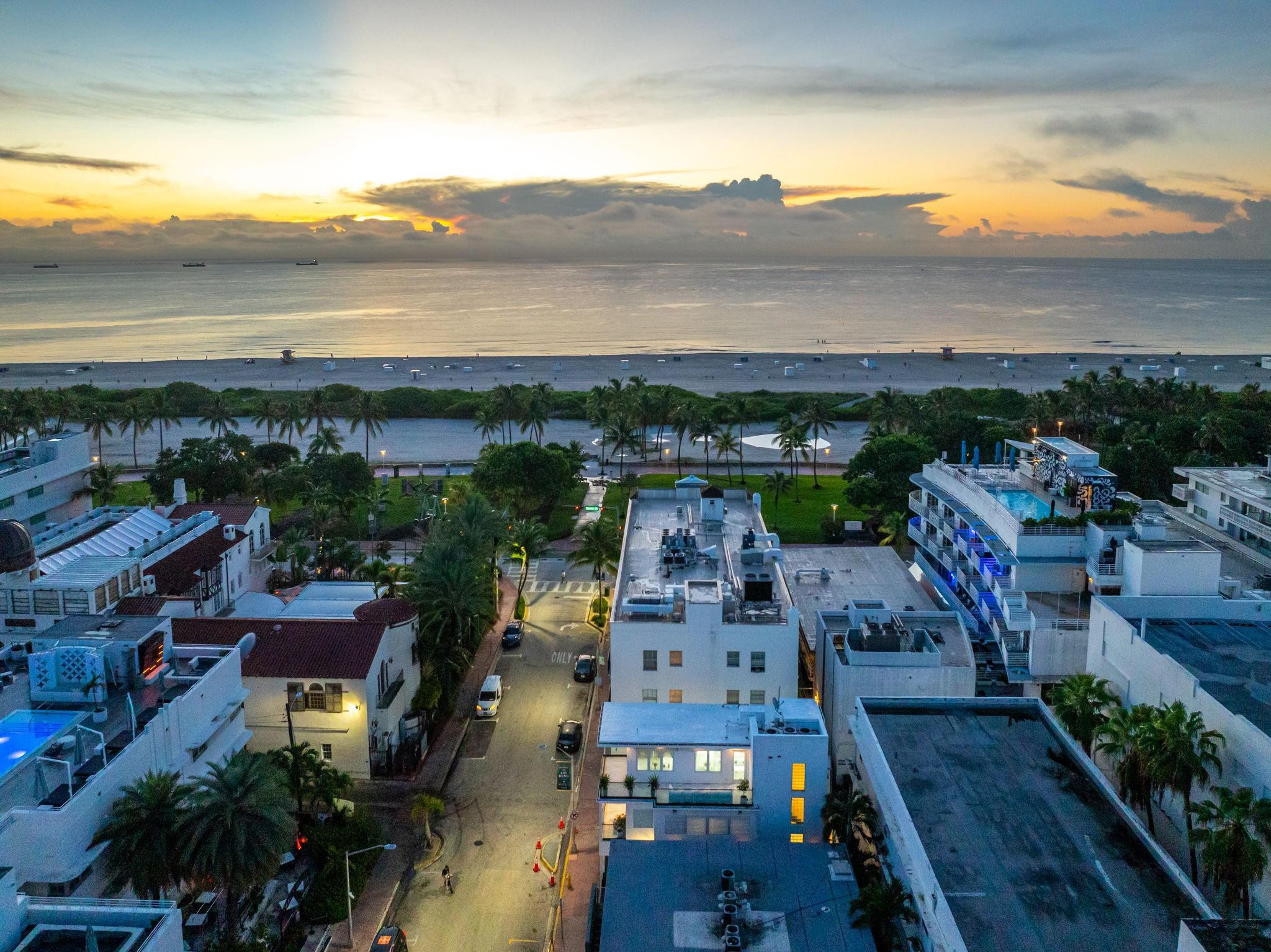 124 11th Street Miami Beach, FL 33139 - Photo 77 of 93 Photo 84