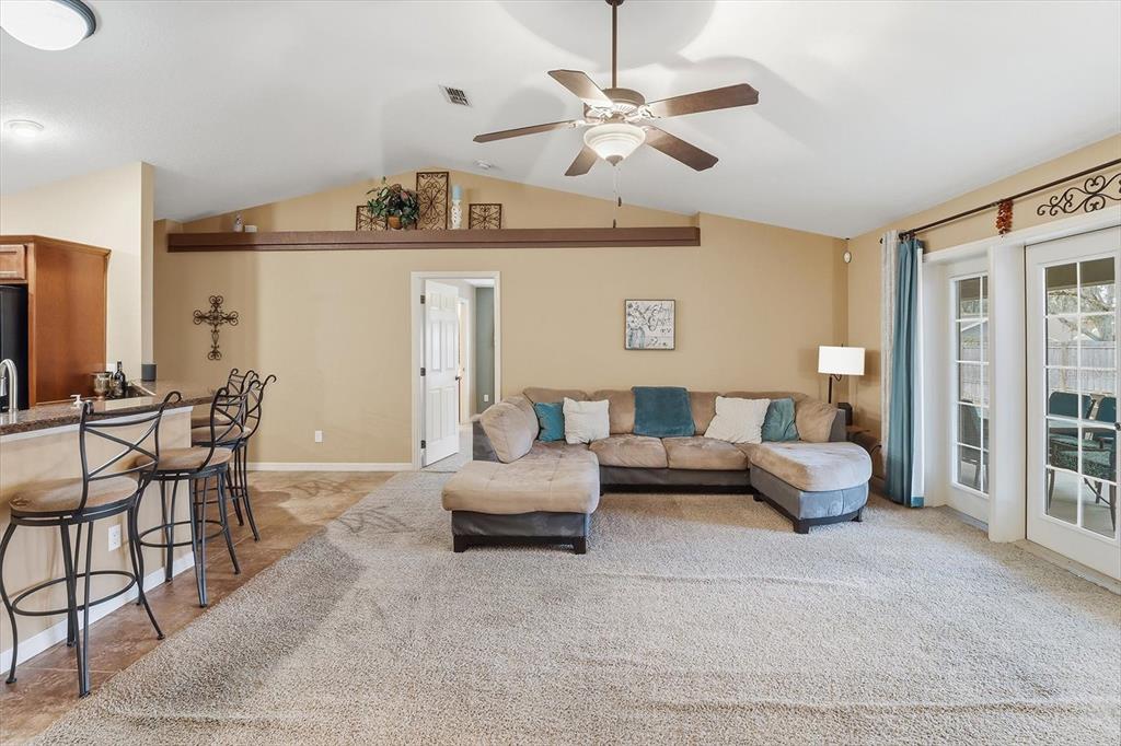 2303 Southeast 22nd Loop Ocala, FL 34471 - Photo 15 of 37