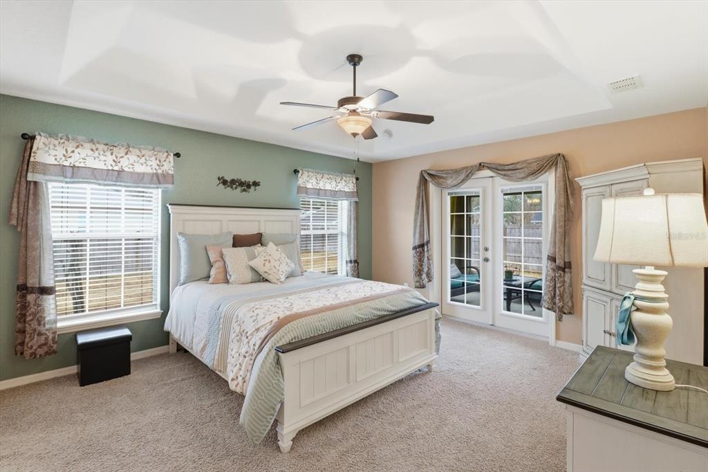 2303 Southeast 22nd Loop Ocala, FL 34471 - Photo 16 of 37