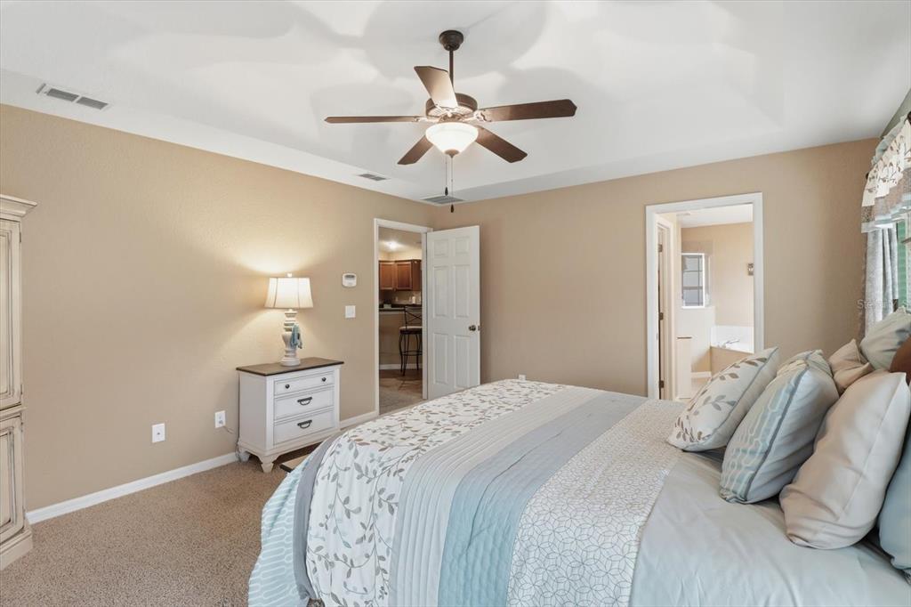 2303 Southeast 22nd Loop Ocala, FL 34471 - Photo 17 of 37