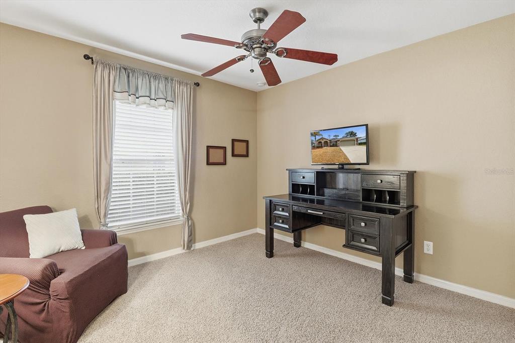 2303 Southeast 22nd Loop Ocala, FL 34471 - Photo 22 of 37