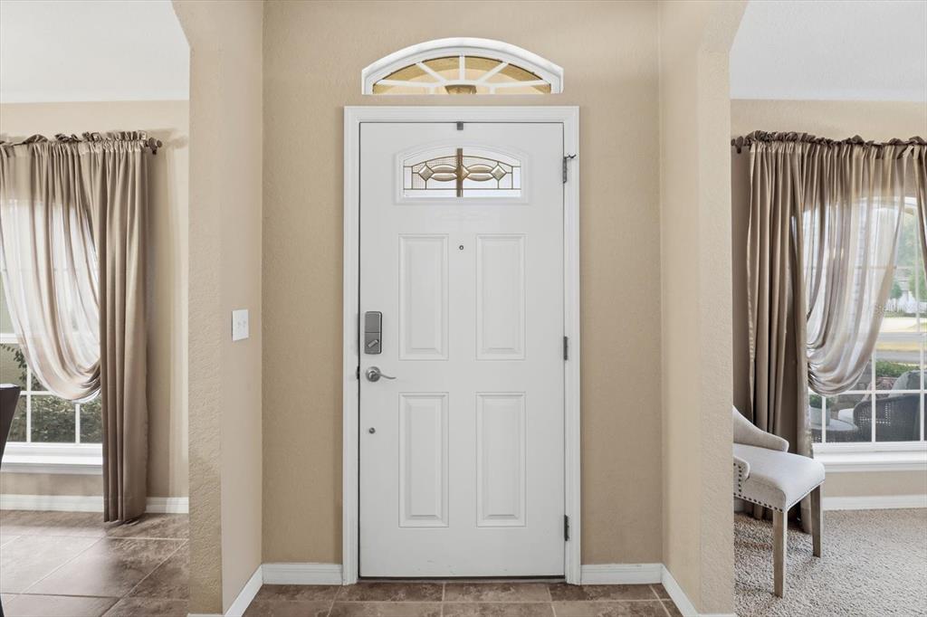 2303 Southeast 22nd Loop Ocala, FL 34471 - Photo 6 of 37