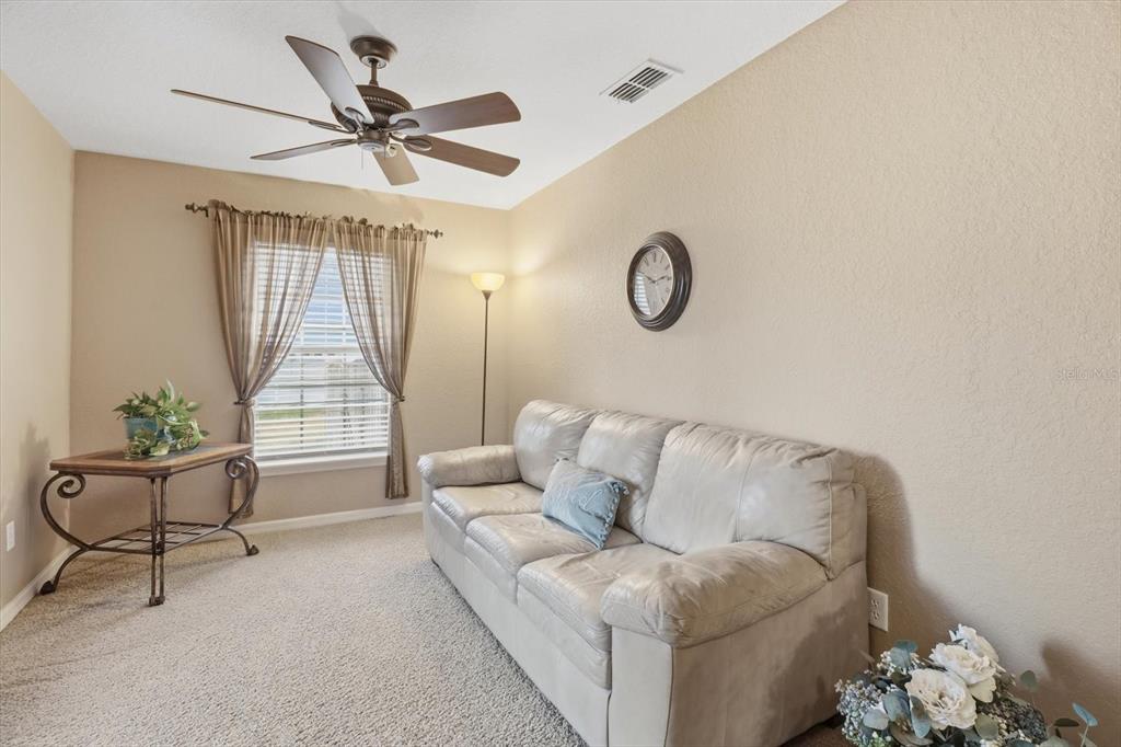 2303 Southeast 22nd Loop Ocala, FL 34471 - Photo 7 of 37