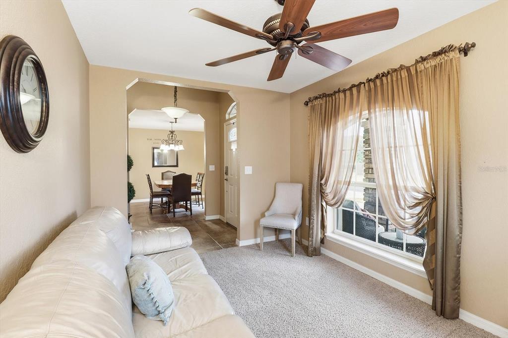 2303 Southeast 22nd Loop Ocala, FL 34471 - Photo 8 of 37