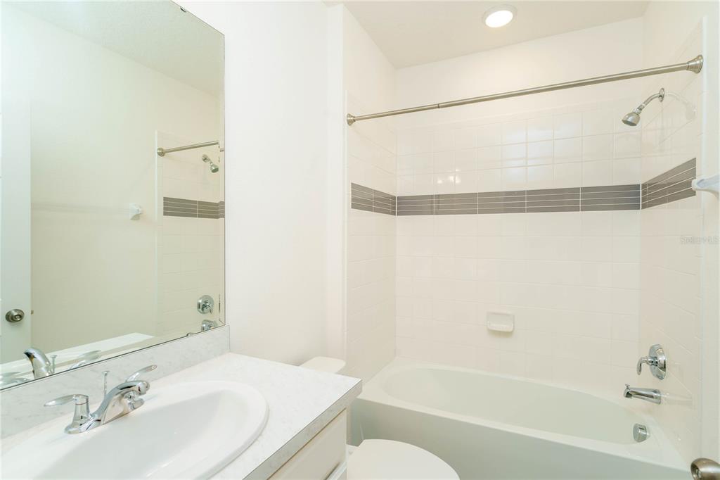 244 Hamlet Loop Davenport, FL 33837 - Photo 17 of 36