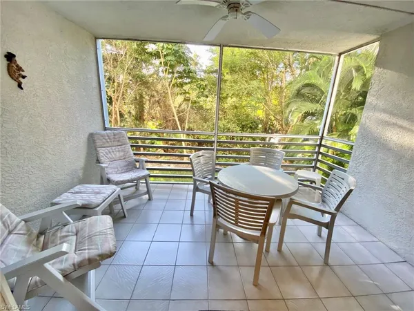$5,500 | 290 Naples Cove Drive, Unit 2205, Naples, FL 34110