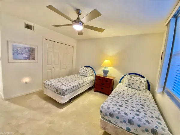 $5,500 | 290 Naples Cove Drive, Unit 2205, Naples, FL 34110