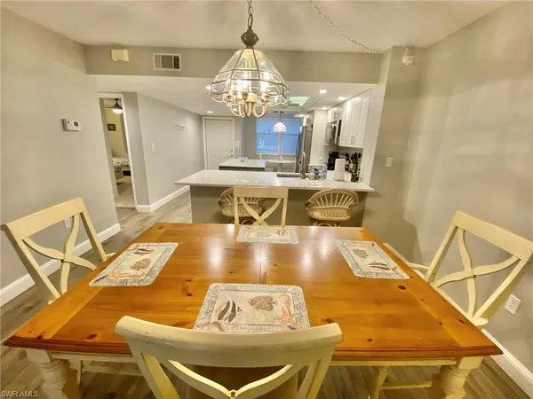 $5,500 | 290 Naples Cove Drive, Unit 2205, Naples, FL 34110