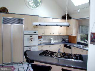 124 Guernsey Road Swarthmore, PA 19081 - Photo 4 of 6