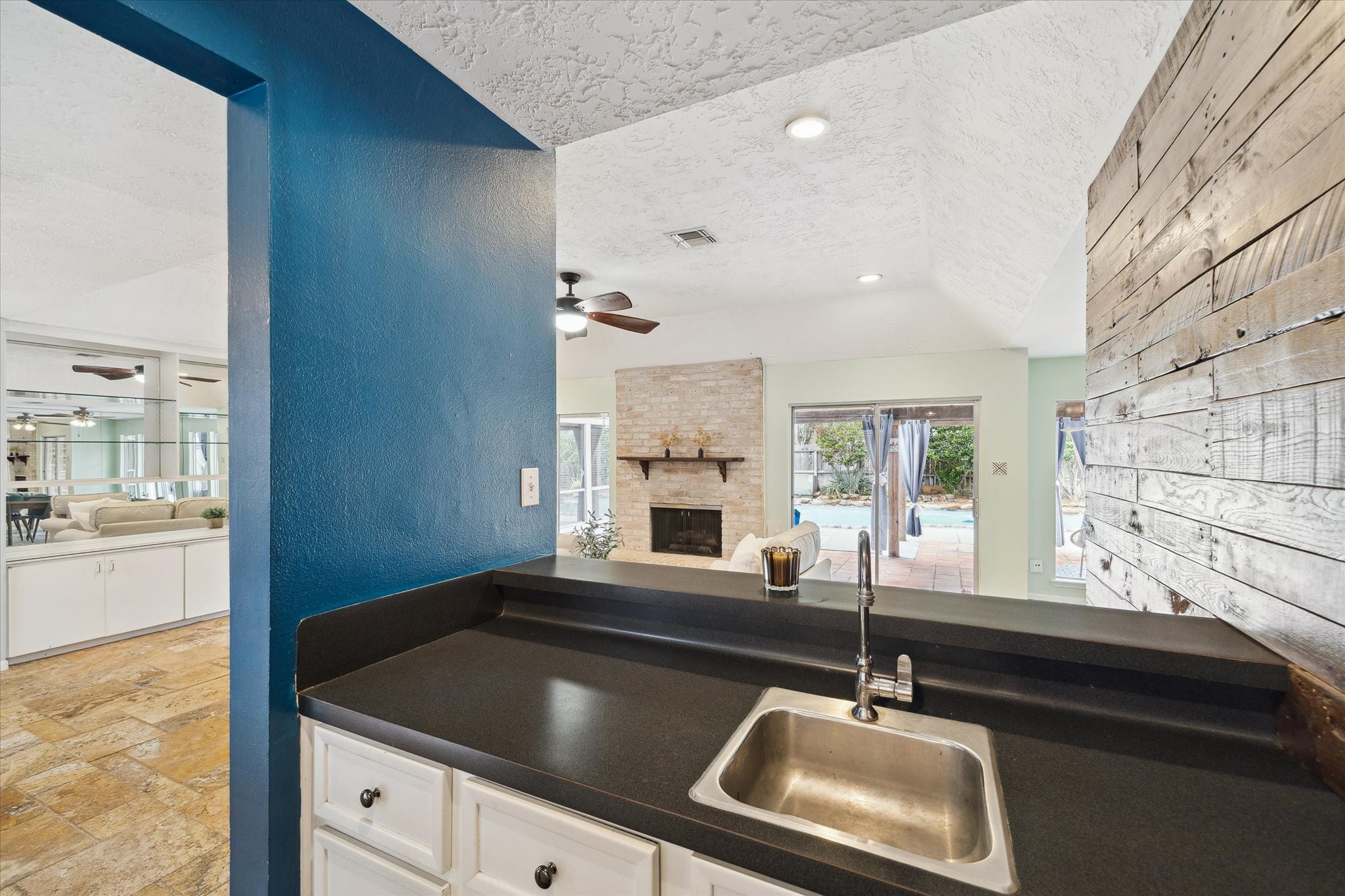 1306 South Kirkwood Road Houston, TX 77077 - Photo 9 of 37