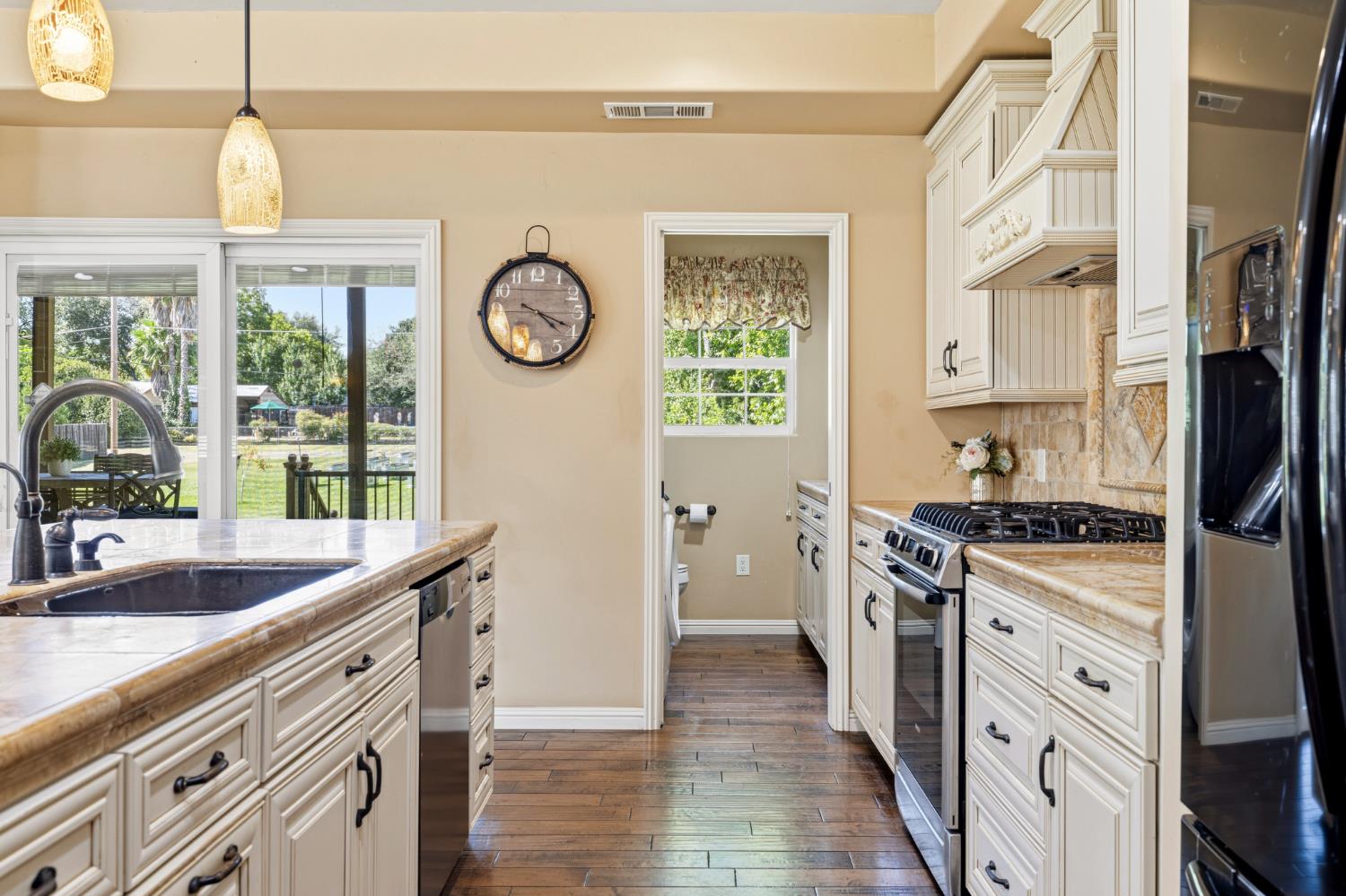 8723 Phoenix Avenue Fair Oaks, CA 95628 - Photo 17 of 63