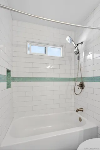 $4,650 | 5442 San Onofre Terrace, San Diego, CA 92114