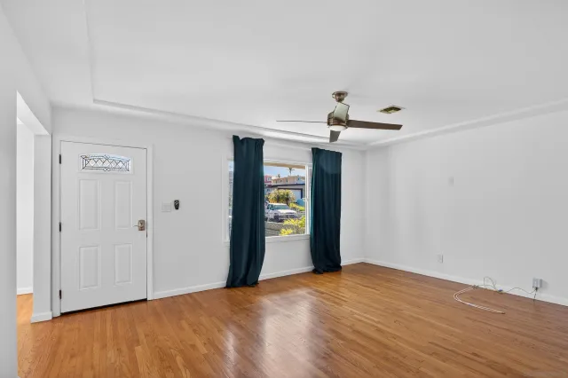 $4,650 | 5442 San Onofre Terrace, San Diego, CA 92114