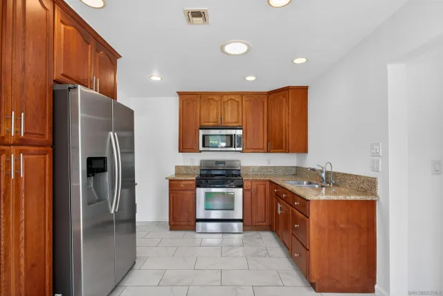 $4,650 | 5442 San Onofre Terrace, San Diego, CA 92114