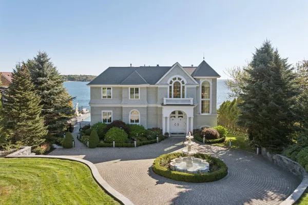 $7,495,000 | 1 Channel Road, South Portland, ME 04106