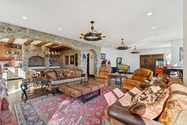 $7,495,000 | 1 Channel Road, South Portland, ME 04106