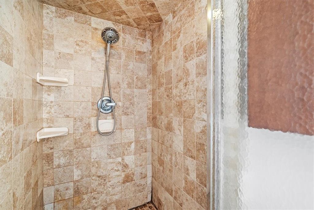 2100 Mt Troy Road Pittsburgh, PA 15212 - Photo 25 of 41 Gallery Image 25