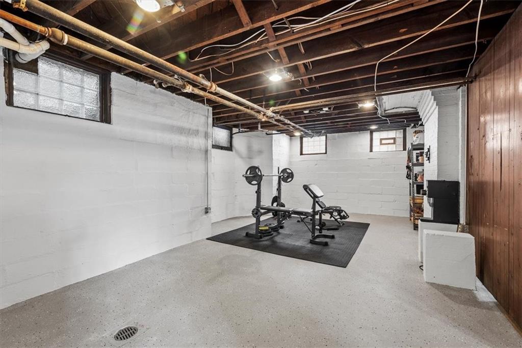 2100 Mt Troy Road Pittsburgh, PA 15212 - Photo 29 of 41 Gallery Image 29