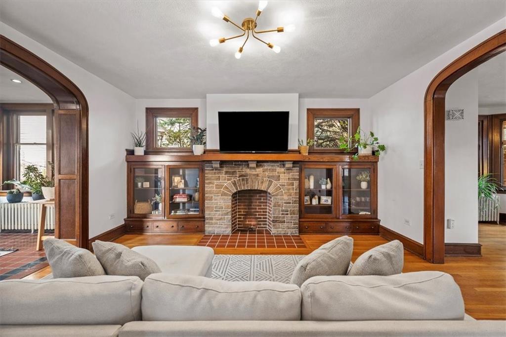 2100 Mt Troy Road Pittsburgh, PA 15212 - Photo 5 of 41 Gallery Image 5