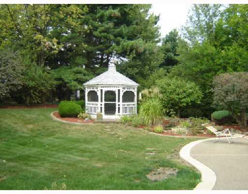 1048 Rimrock Road Greensburg, PA 15601 - Photo 8 of 18 Yard/Garden.