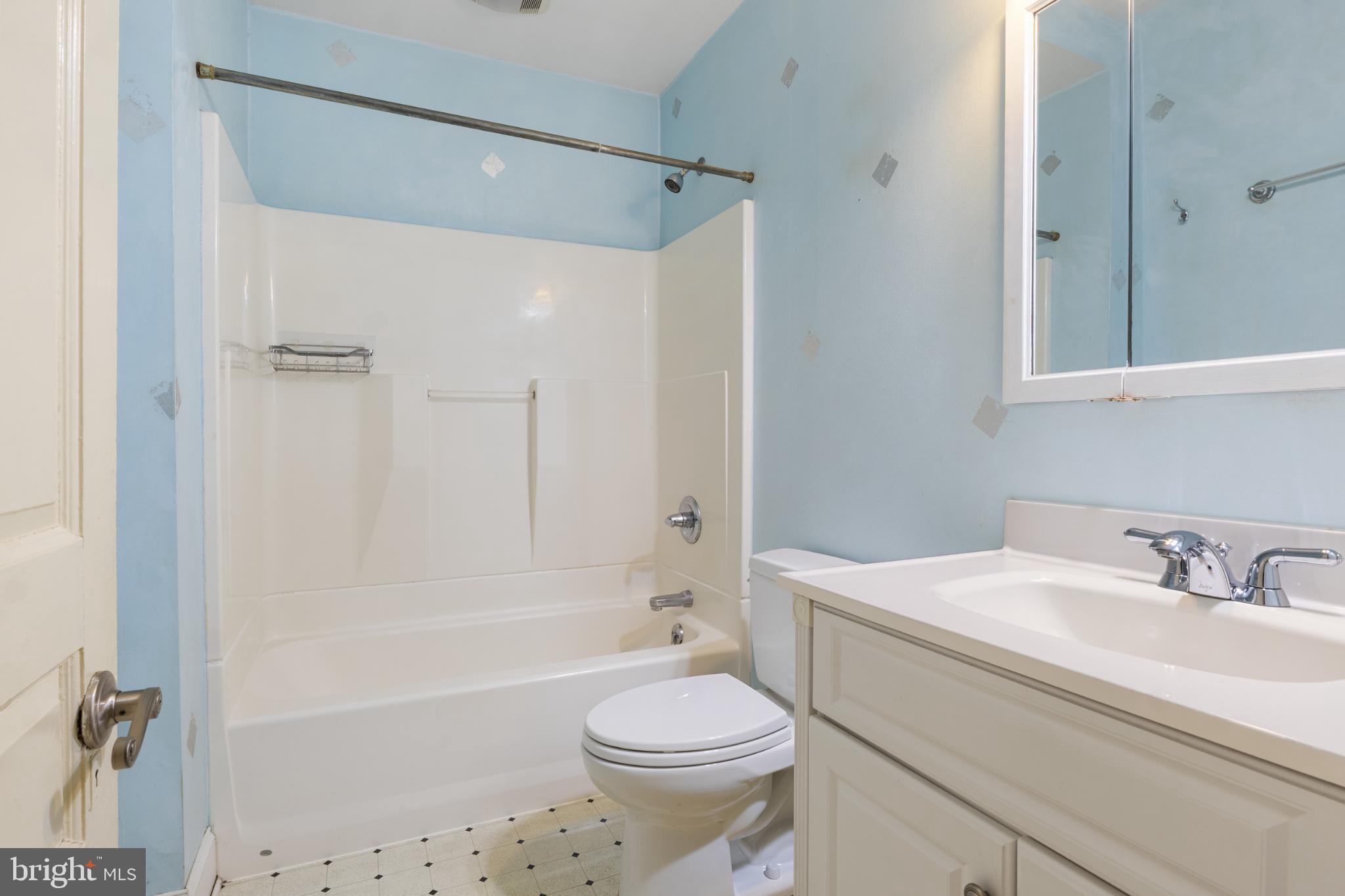 721 South George Street York, PA 17401 - Photo 40 of 78 a bathroom with a sink toilet and shower