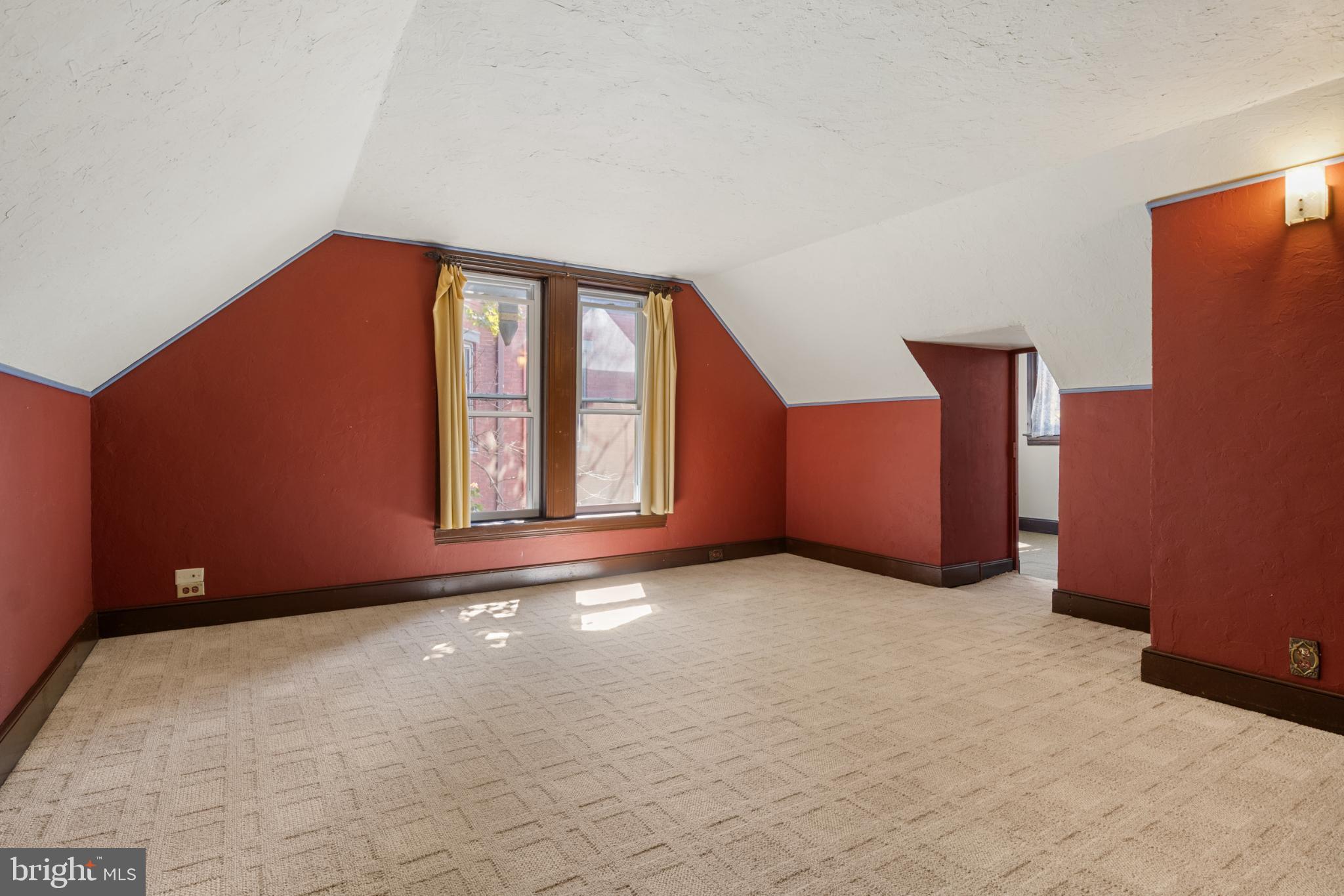 721 South George Street York, PA 17401 - Photo 47 of 78 a view of an empty room with windows