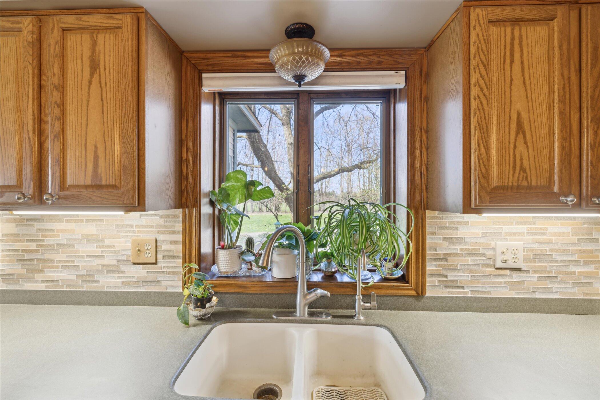 2929 East Frost Road Williamston, MI 48895 - Photo 16 of 58 16-2929-E-Frost-Rd-Williamston-MI-48895-