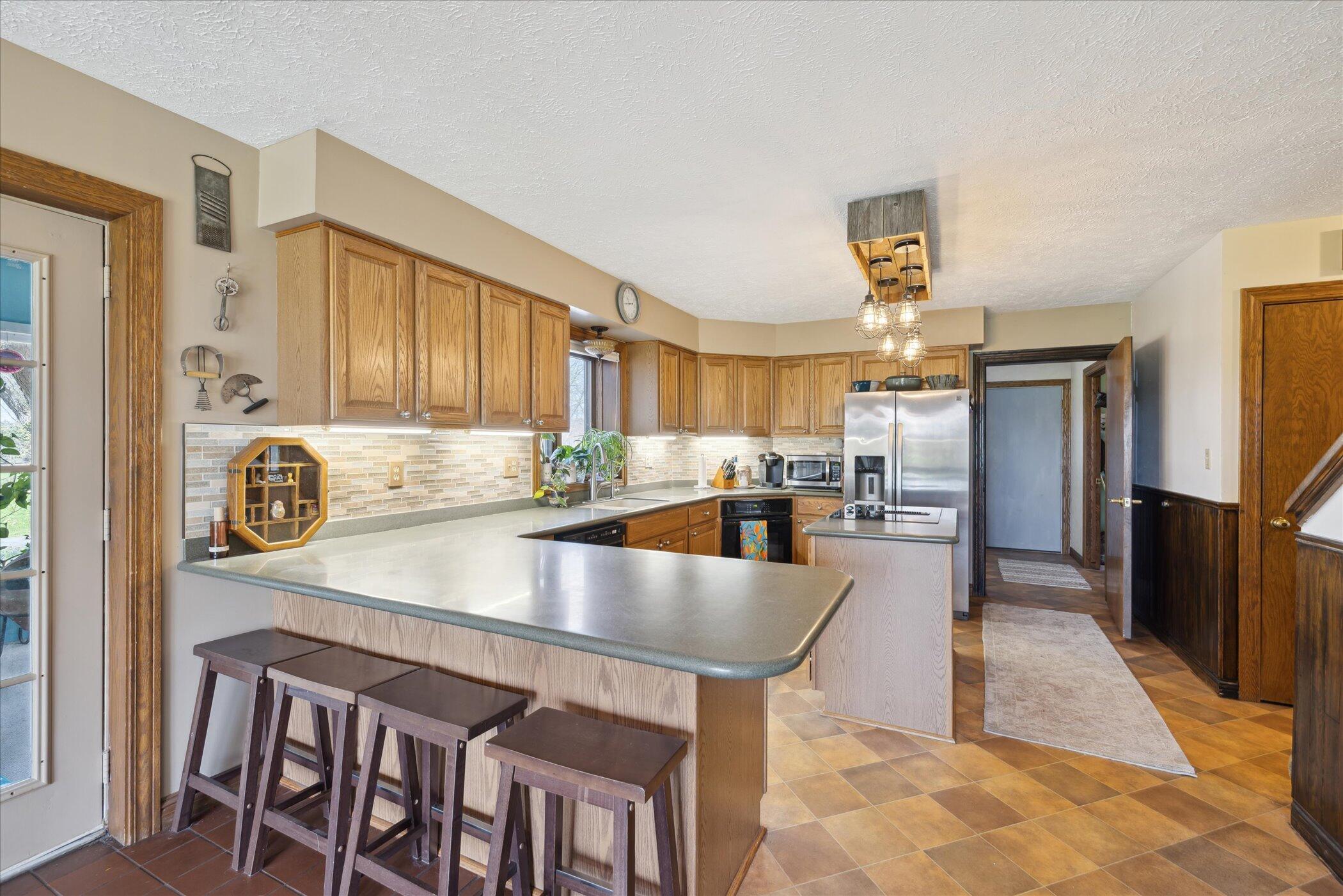 2929 East Frost Road Williamston, MI 48895 - Photo 17 of 58 17-2929-E-Frost-Rd-Williamston-MI-48895-