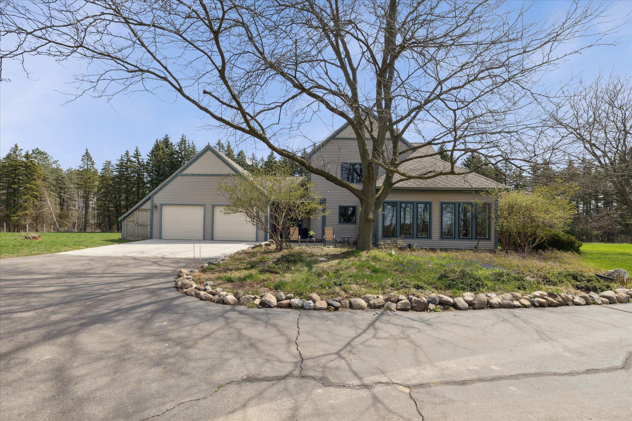 05-2929-E-Frost-Rd-Williamston-MI-48895-
