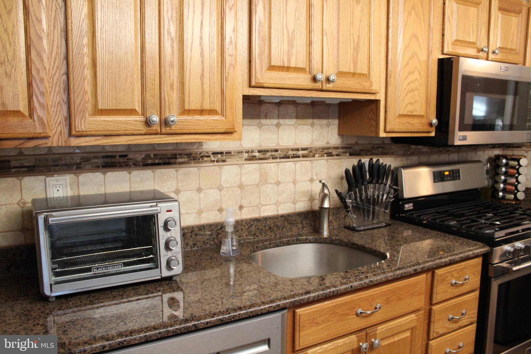 1740 Melbourne Road Dundalk, MD 21222 - Photo 18 of 87