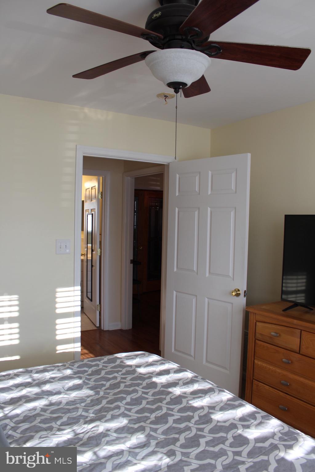 1740 Melbourne Road Dundalk, MD 21222 - Photo 36 of 87
