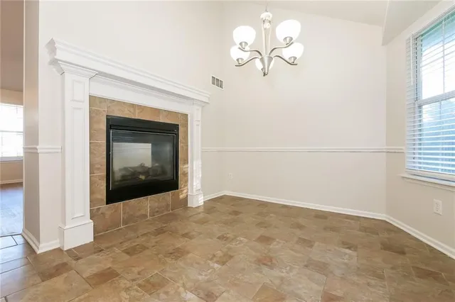 $3,080 | 9305 North Harrison Street, Kansas City, MO 64155